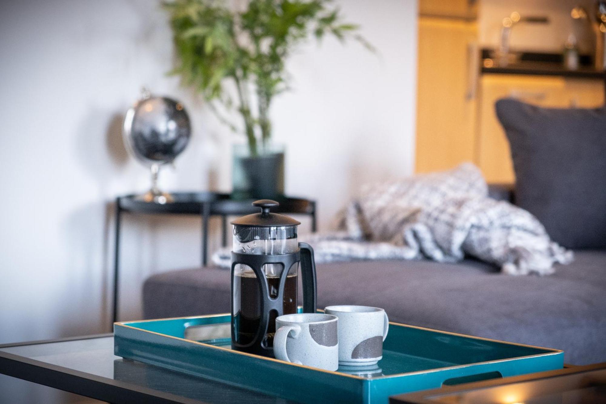Pluxa Globe - Spacious Apartment In Jq With Parking 버밍엄 외부 사진