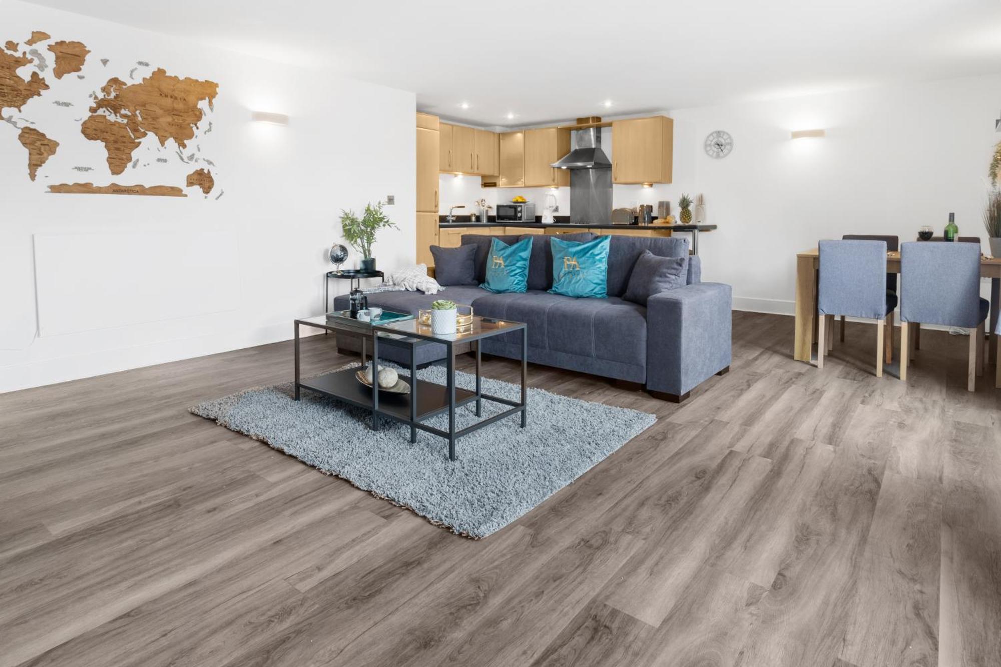 Pluxa Globe - Spacious Apartment In Jq With Parking 버밍엄 외부 사진